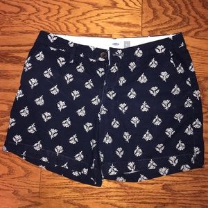 Old navy shorts. women’s size 0